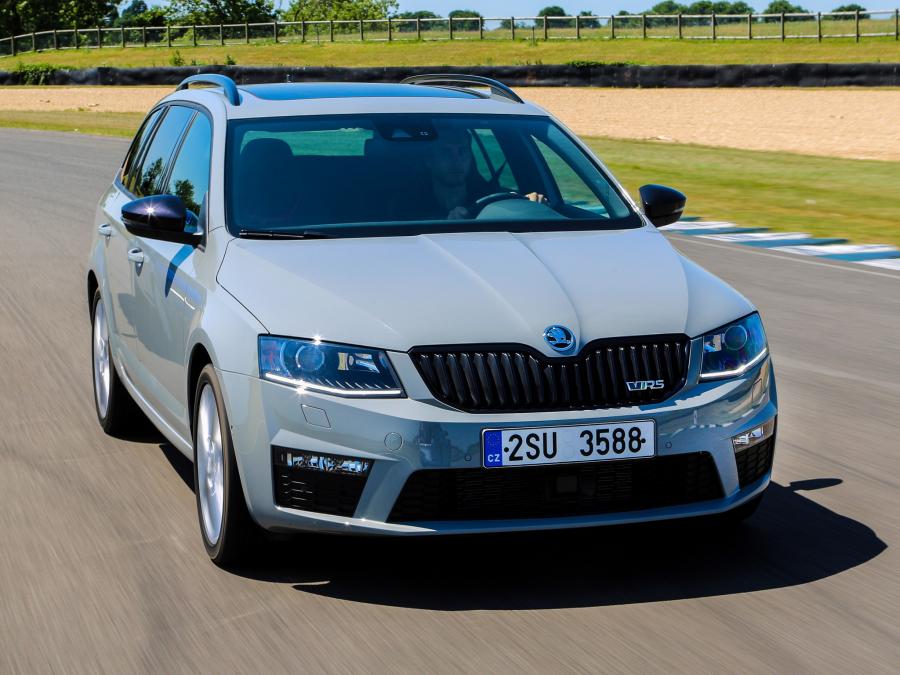  Skoda Octavia RS Combi 2013 года  (фото 12 из 20)